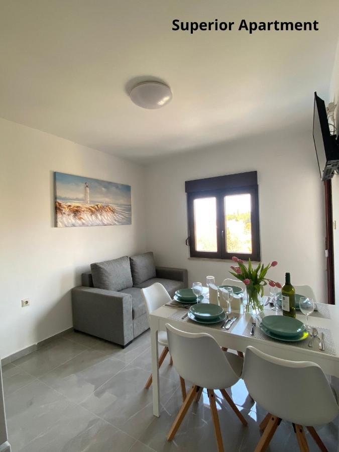 Apartments Zivko มาลินสกา ภายนอก รูปภาพ