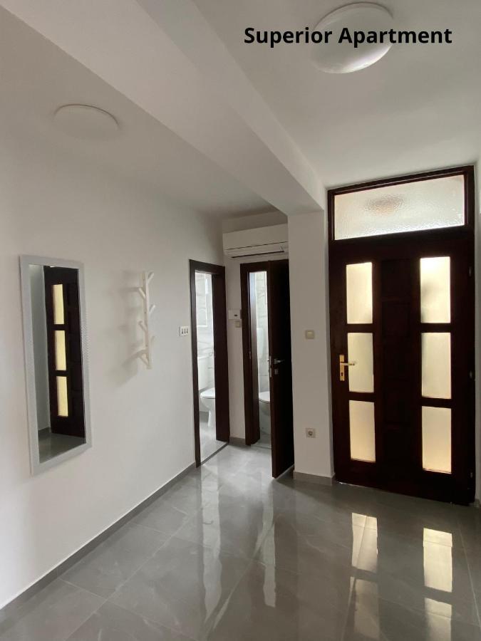 Apartments Zivko มาลินสกา ภายนอก รูปภาพ